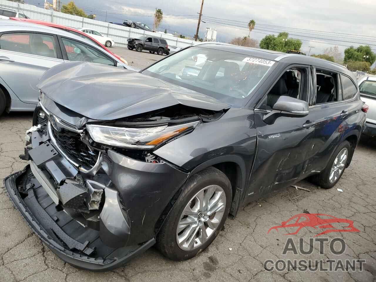 TOYOTA HIGHLANDER 2020 - 5TDXBRCH8LS001798
