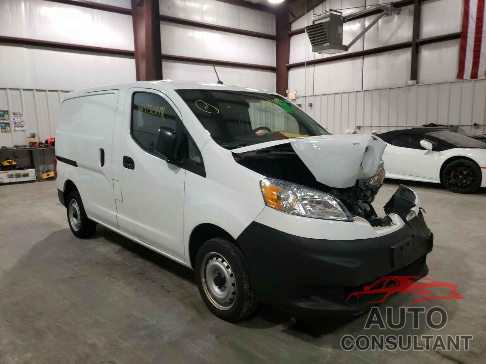 NISSAN NV 2018 - 3N6CM0KN2JK701480