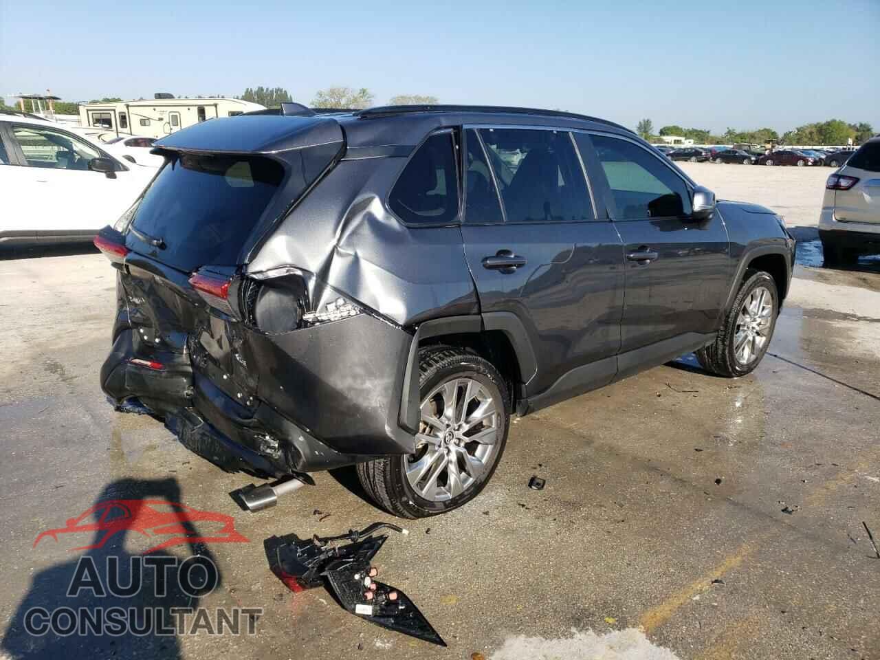 TOYOTA RAV4 2020 - 2T3C1RFV4LC084262
