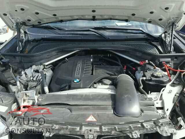BMW X5 2015 - 5UXKR0C53F0P14282