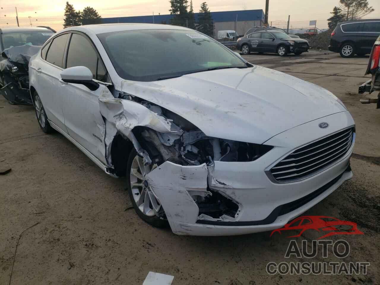 FORD FUSION 2019 - 3FA6P0LU7KR166917
