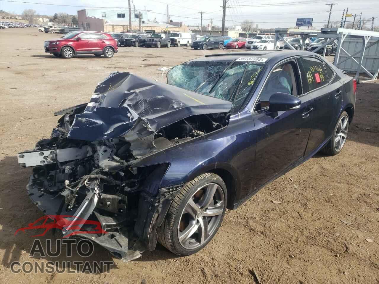 LEXUS IS 2018 - JTHC81D20J5027581