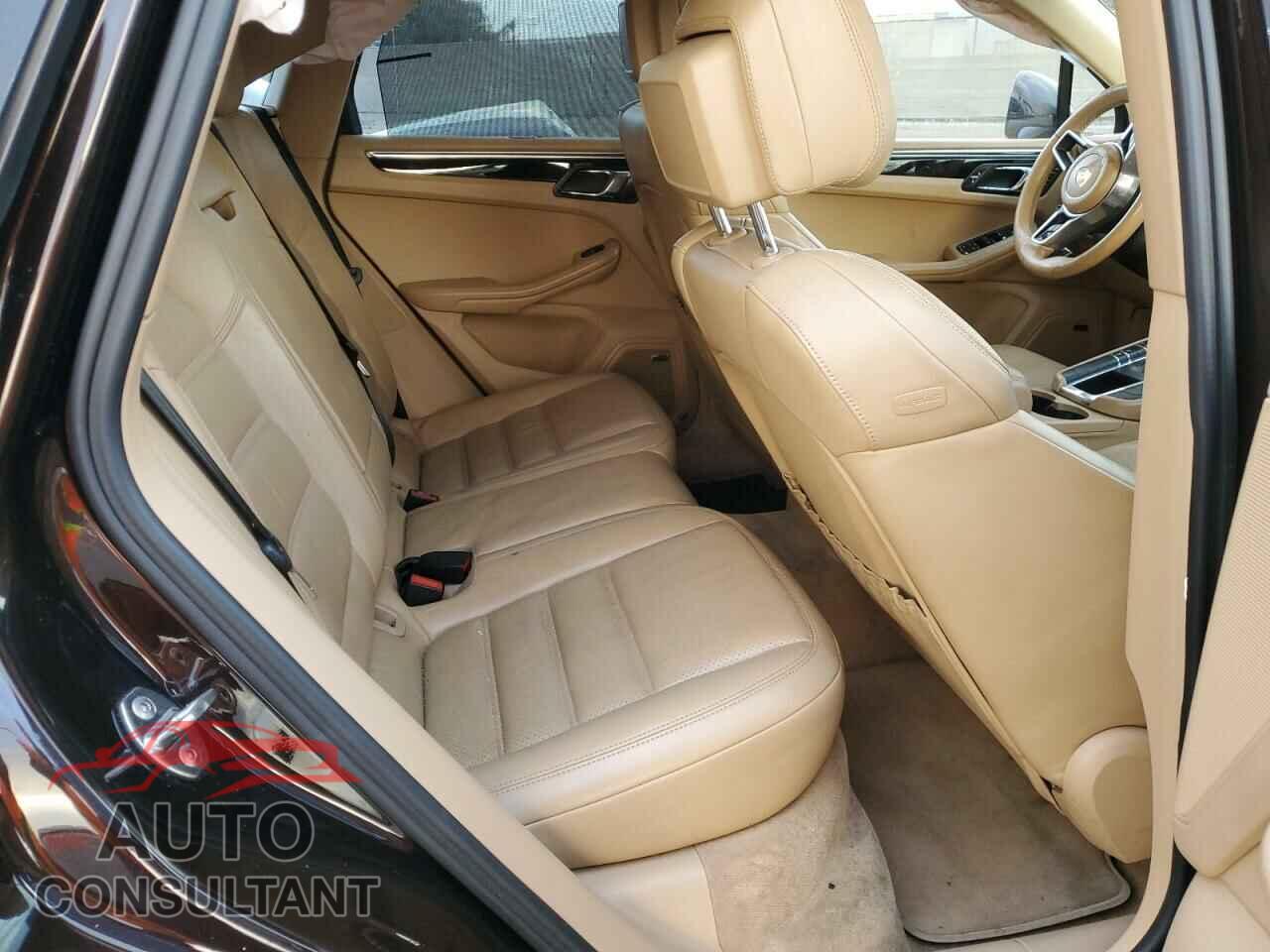 PORSCHE MACAN 2016 - WP1AB2A54GLB48339