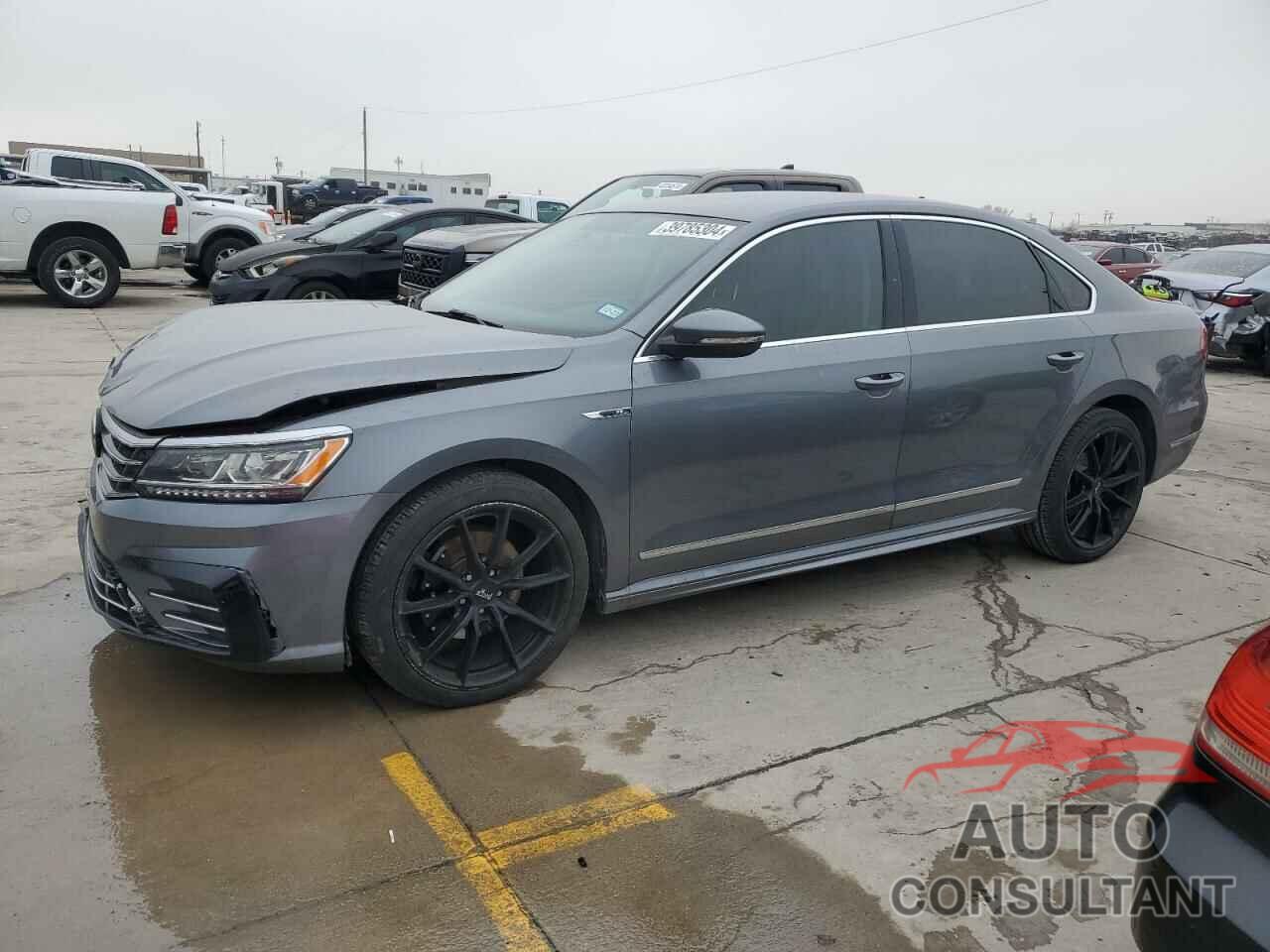 VOLKSWAGEN PASSAT 2017 - 1VWDT7A32HC038704