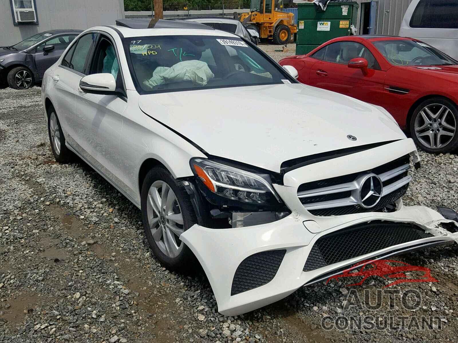 MERCEDES-BENZ C CLASS 2019 - 55SWF8DB1KU295292