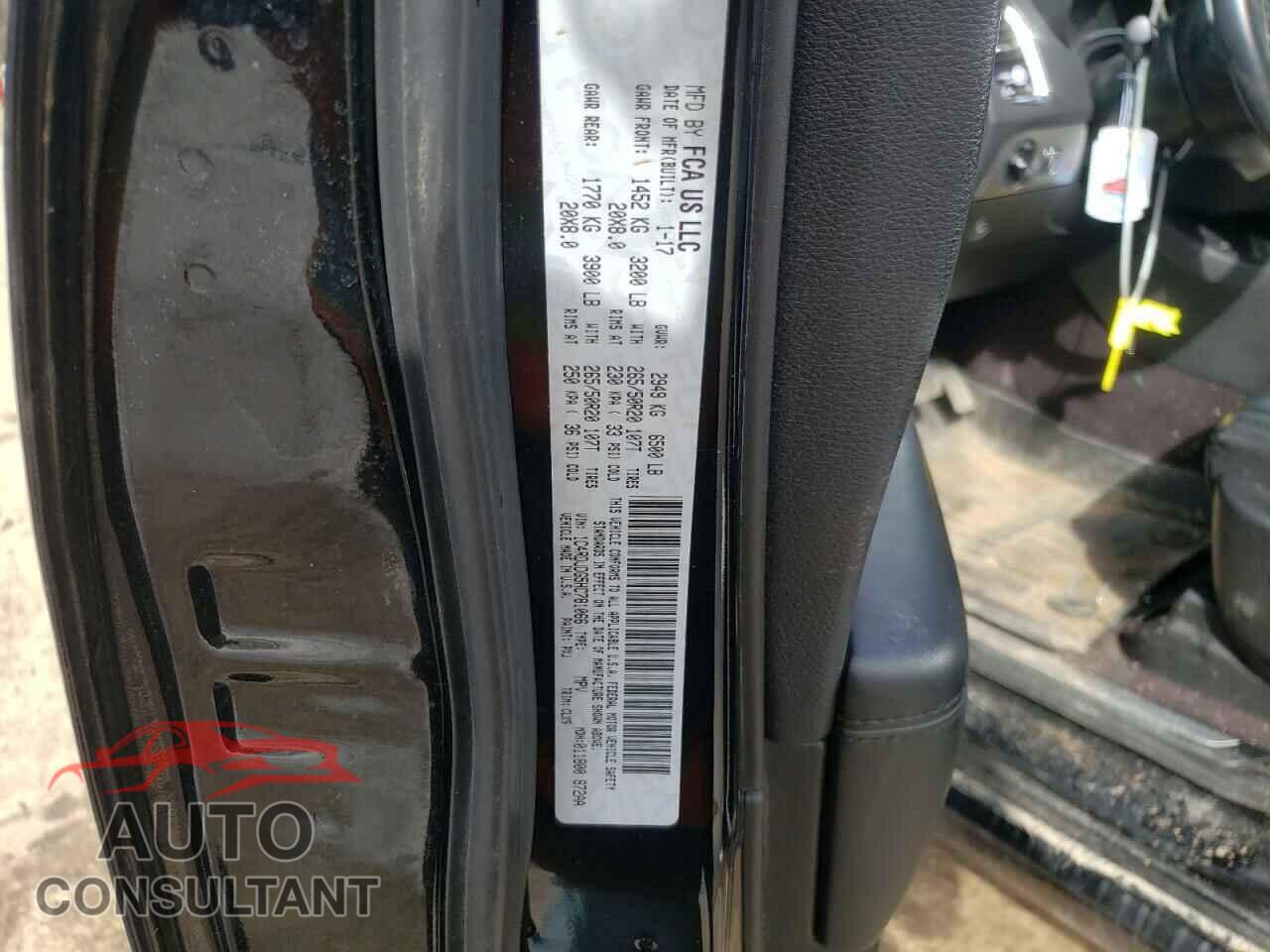 DODGE DURANGO 2017 - 1C4RDJDG5HC781066