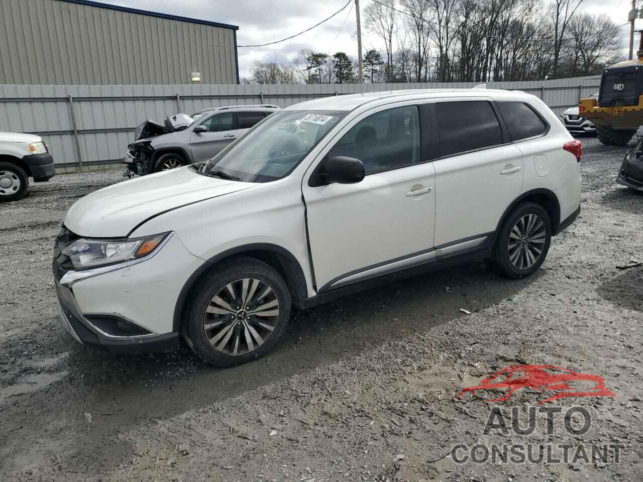 MITSUBISHI OUTLANDER 2019 - JA4AD2A36KZ014426