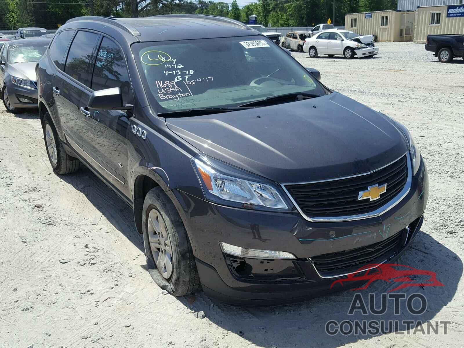 CHEVROLET TRAVERSE 2015 - 1GNKRFKD8FJ114694