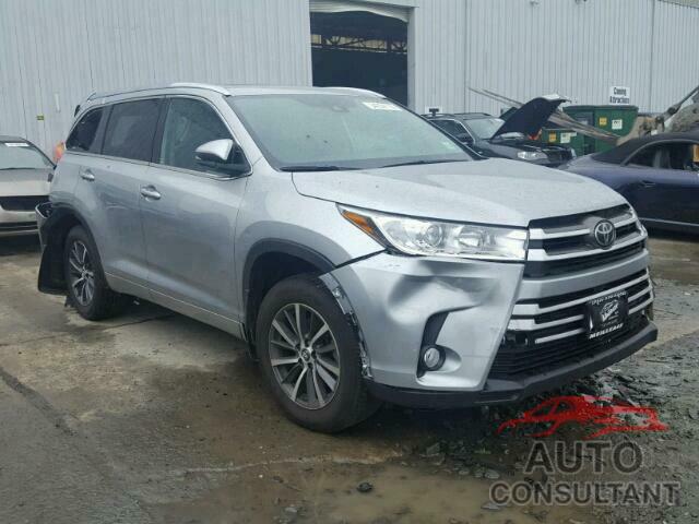 TOYOTA HIGHLANDER 2018 - 5TDJZRFH5JS842522