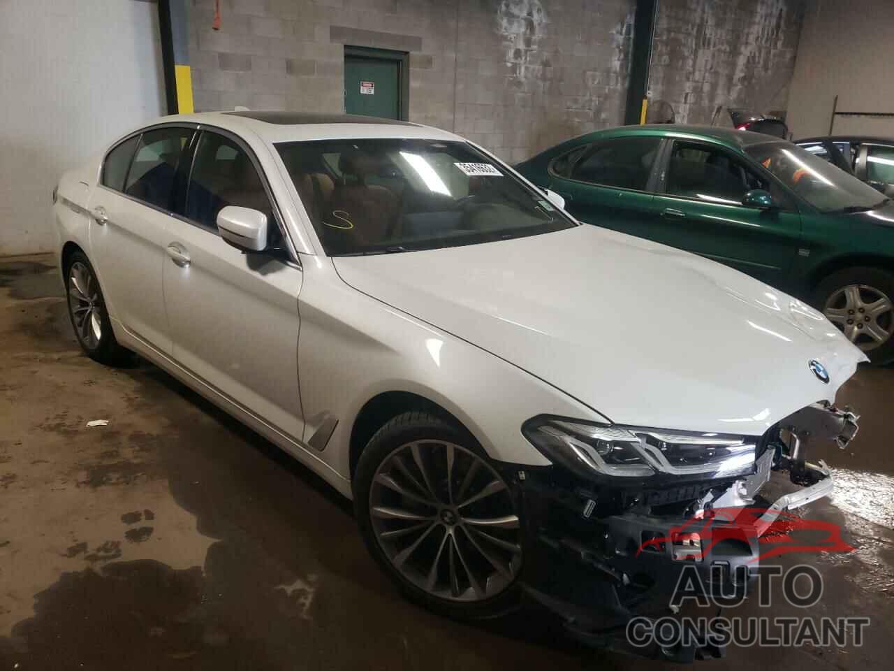 BMW 5 SERIES 2021 - WBA13BJ07MCG11654