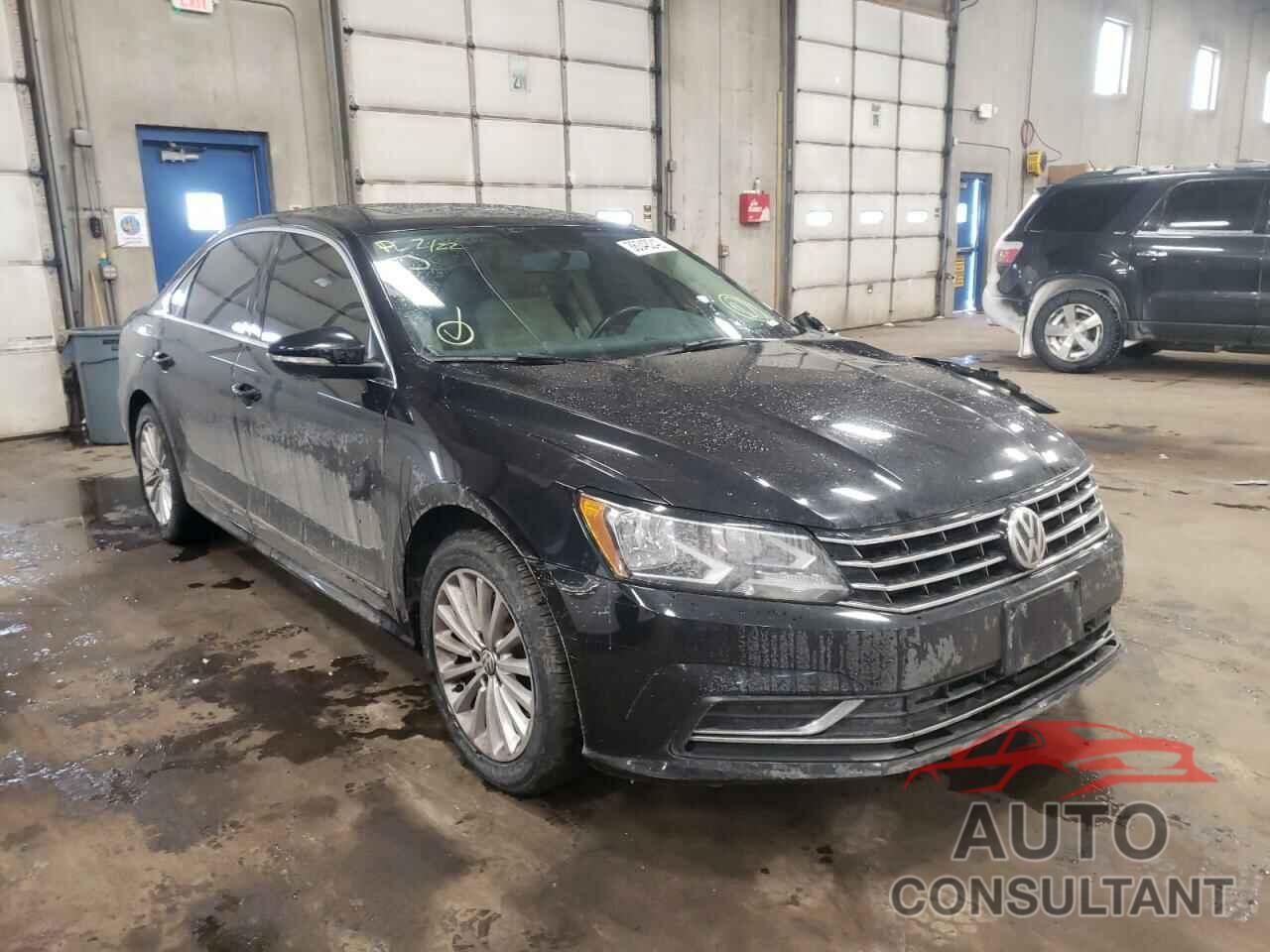 VOLKSWAGEN PASSAT 2017 - 1VWBT7A34HC016503
