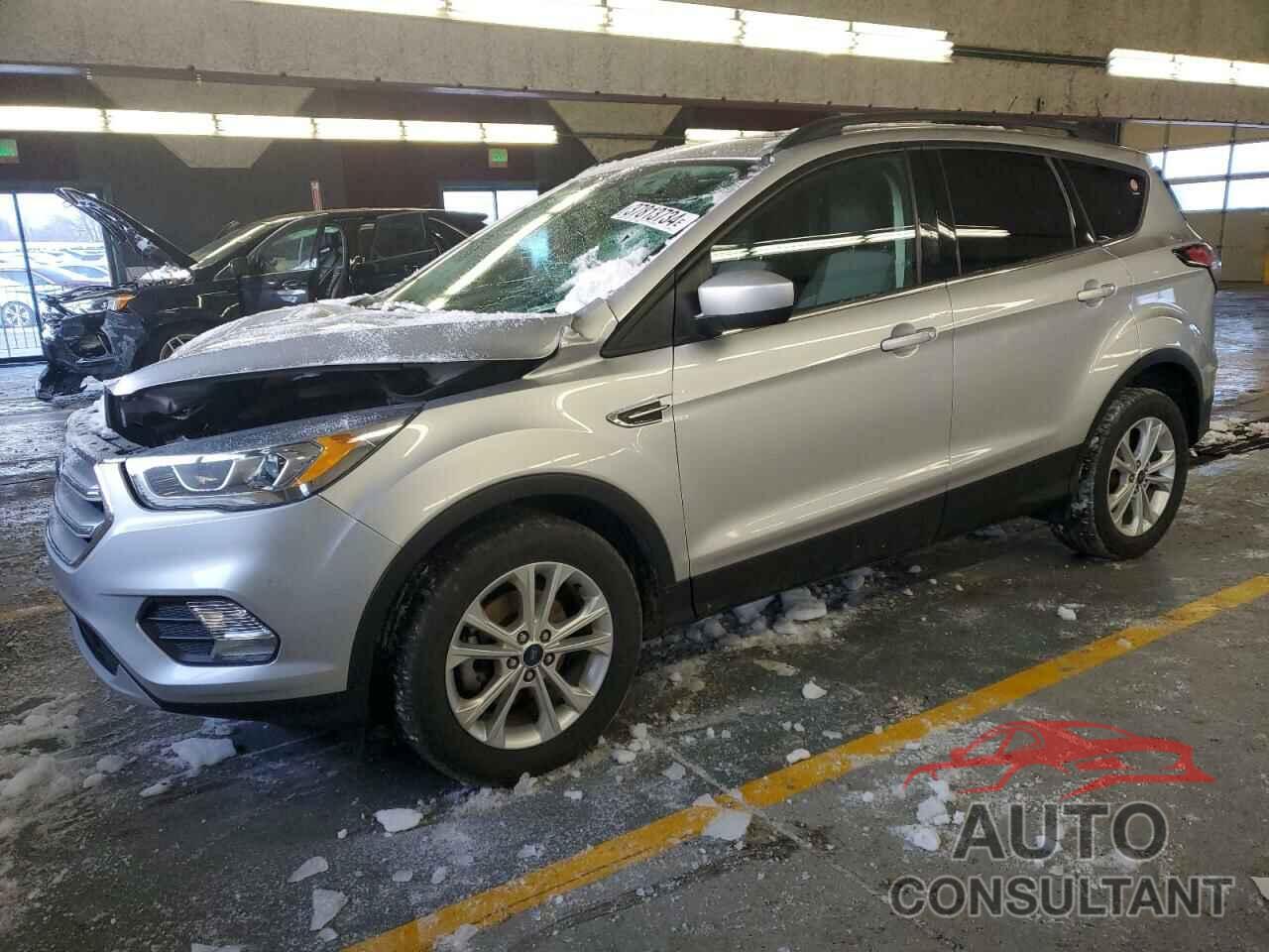 FORD ESCAPE 2017 - 1FMCU0GD3HUC22459