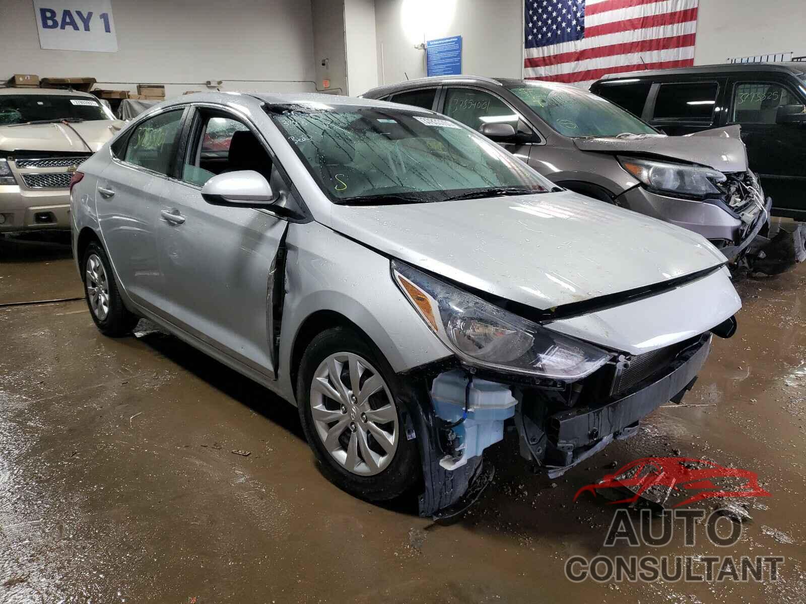 HYUNDAI ACCENT 2018 - 3KPC24A33JE012983