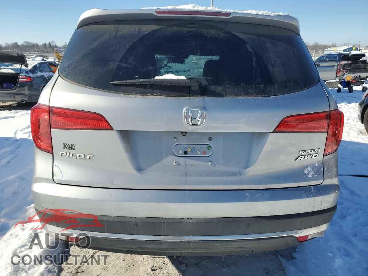 HONDA PILOT 2016 - 5FNYF6H98GB019530