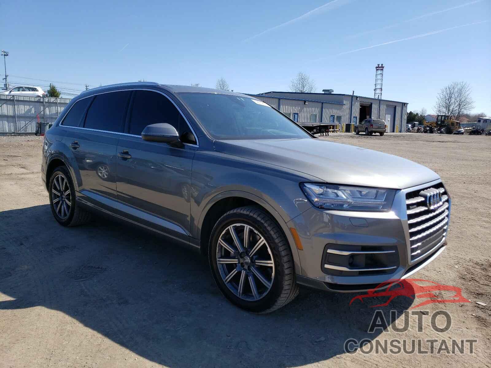 AUDI Q7 2017 - WA1LAAF75HD008419