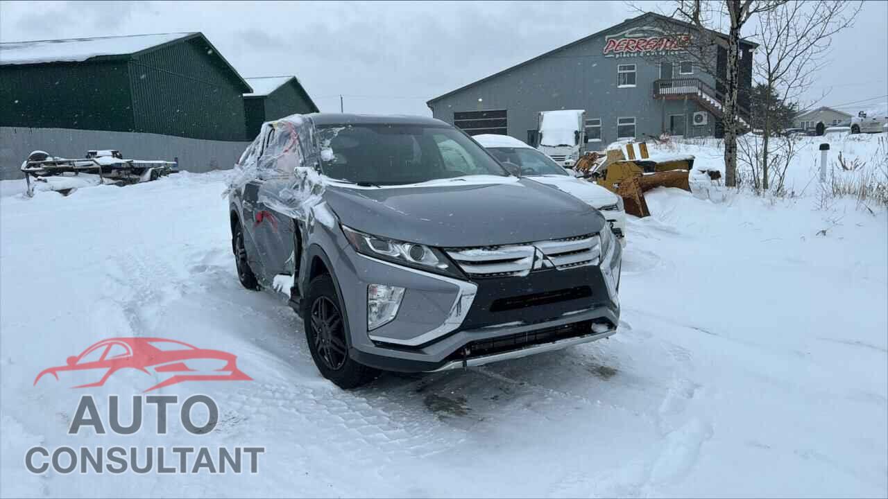 MITSUBISHI ECLIPSE 2018 - JA4AT3AA7JZ608352