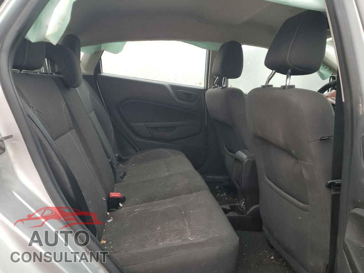 FORD FIESTA 2017 - 3FADP4EJ8HM138826