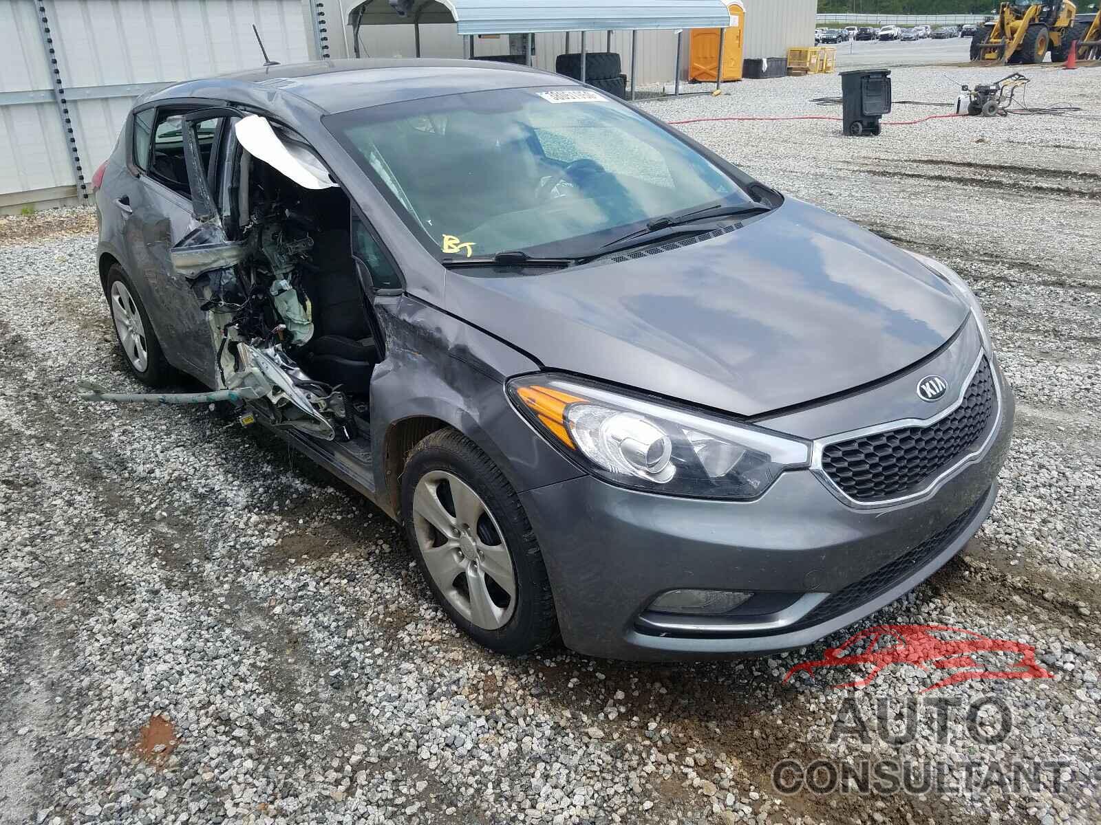 KIA FORTE 2016 - KNAFK5A83G5606280
