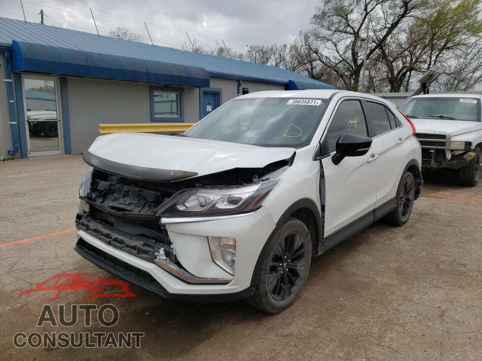 MITSUBISHI ECLIPSE 2018 - JA4AT4AA1JZ050875