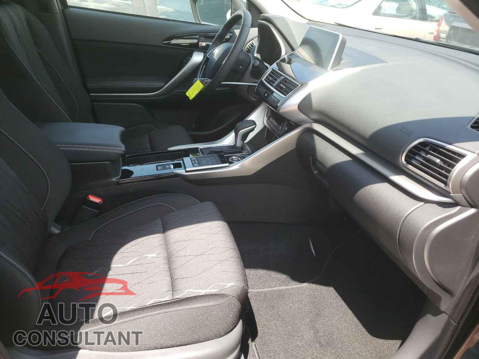 MITSUBISHI ECLIPSE 2019 - JA4AT5AA7KZ052346