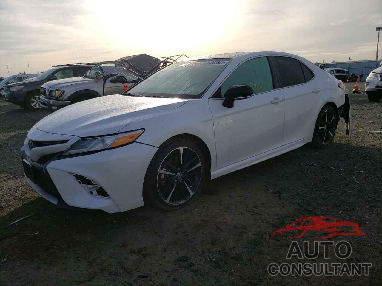 TOYOTA CAMRY 2020 - 4T1K61AK3LU501227
