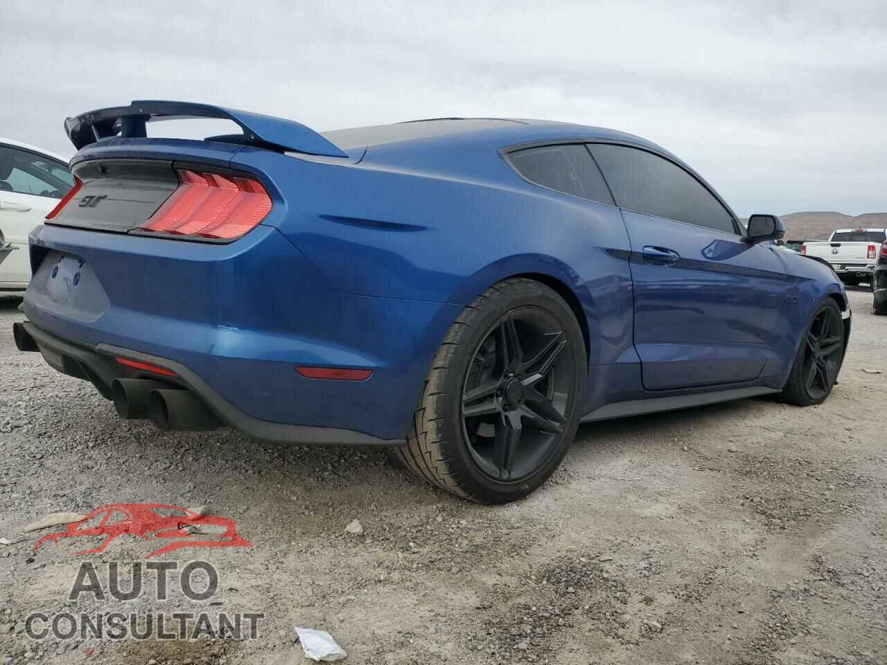 FORD MUSTANG 2018 - 1FA6P8CF0J5172575