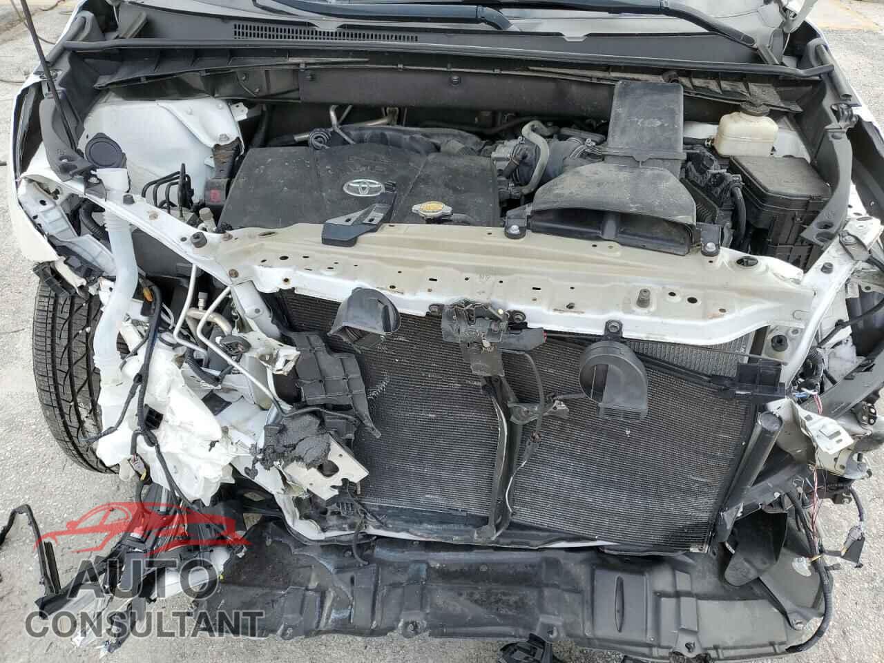 TOYOTA HIGHLANDER 2017 - 5TDKZRFH6HS215200