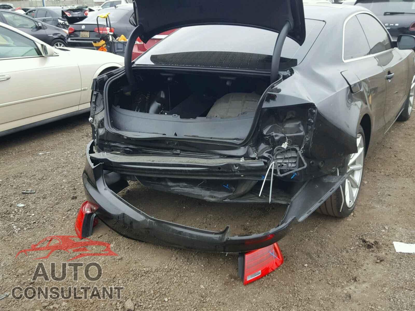 AUDI A5 2015 - WAUCFAFR4FA010506