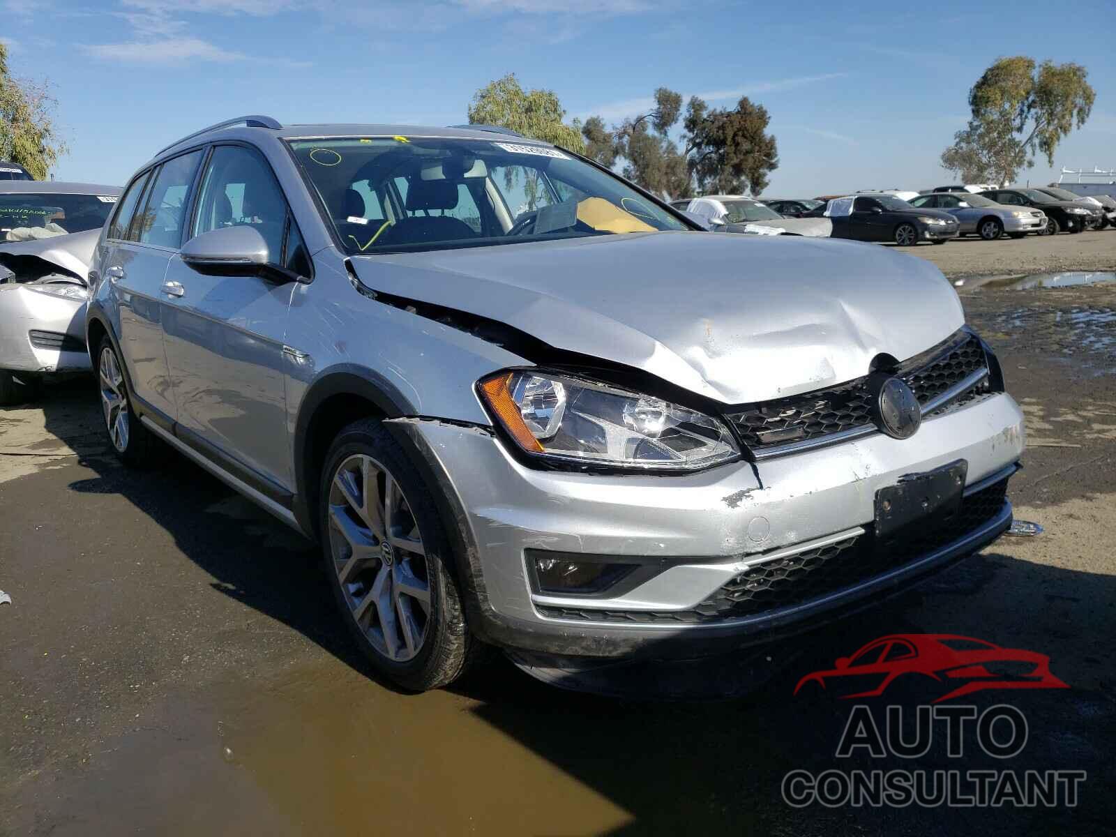 VOLKSWAGEN GOLF 2017 - 3VWH17AUXHM526037