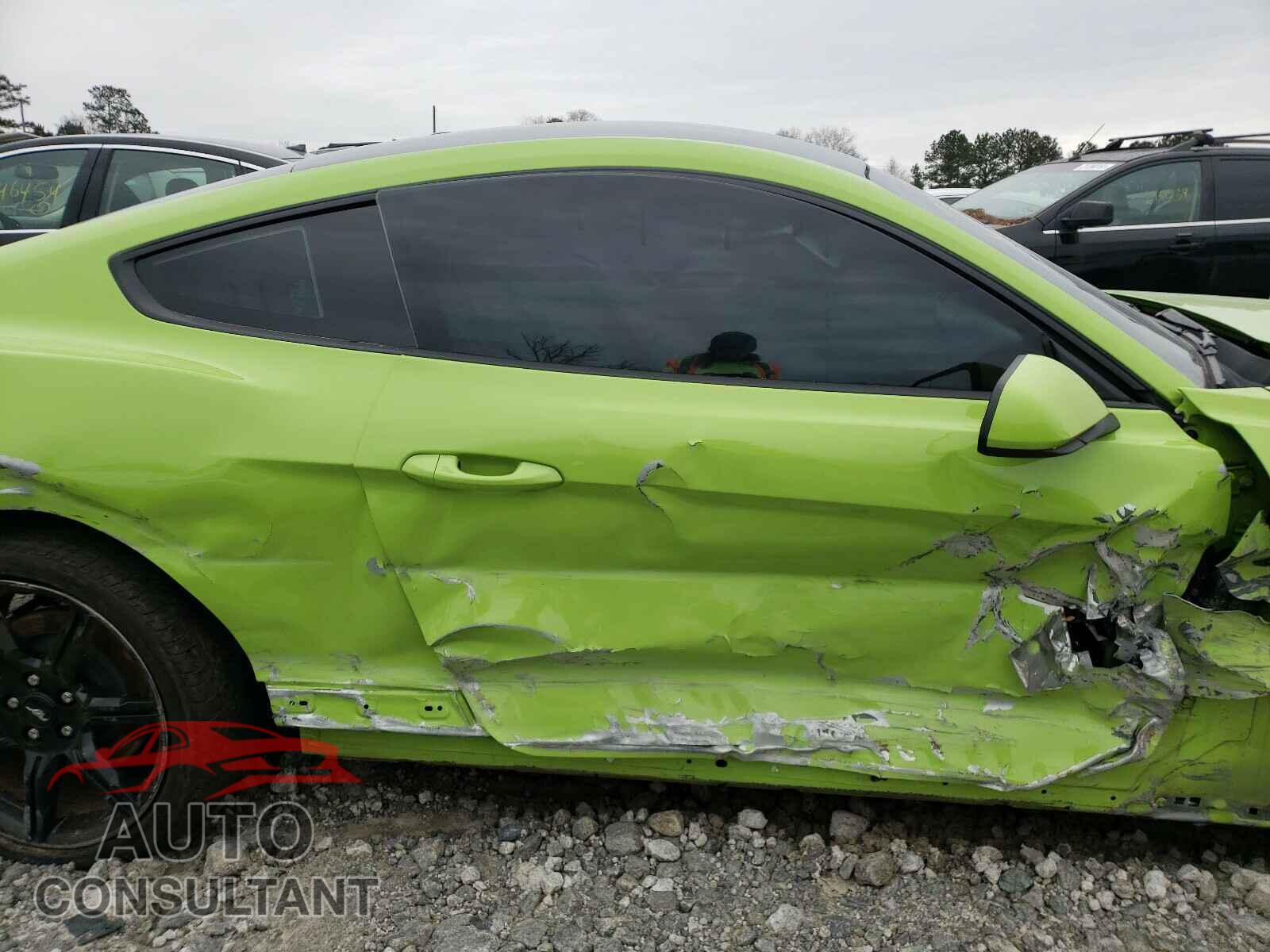 FORD MUSTANG 2020 - 1FA6P8CF1L5126482