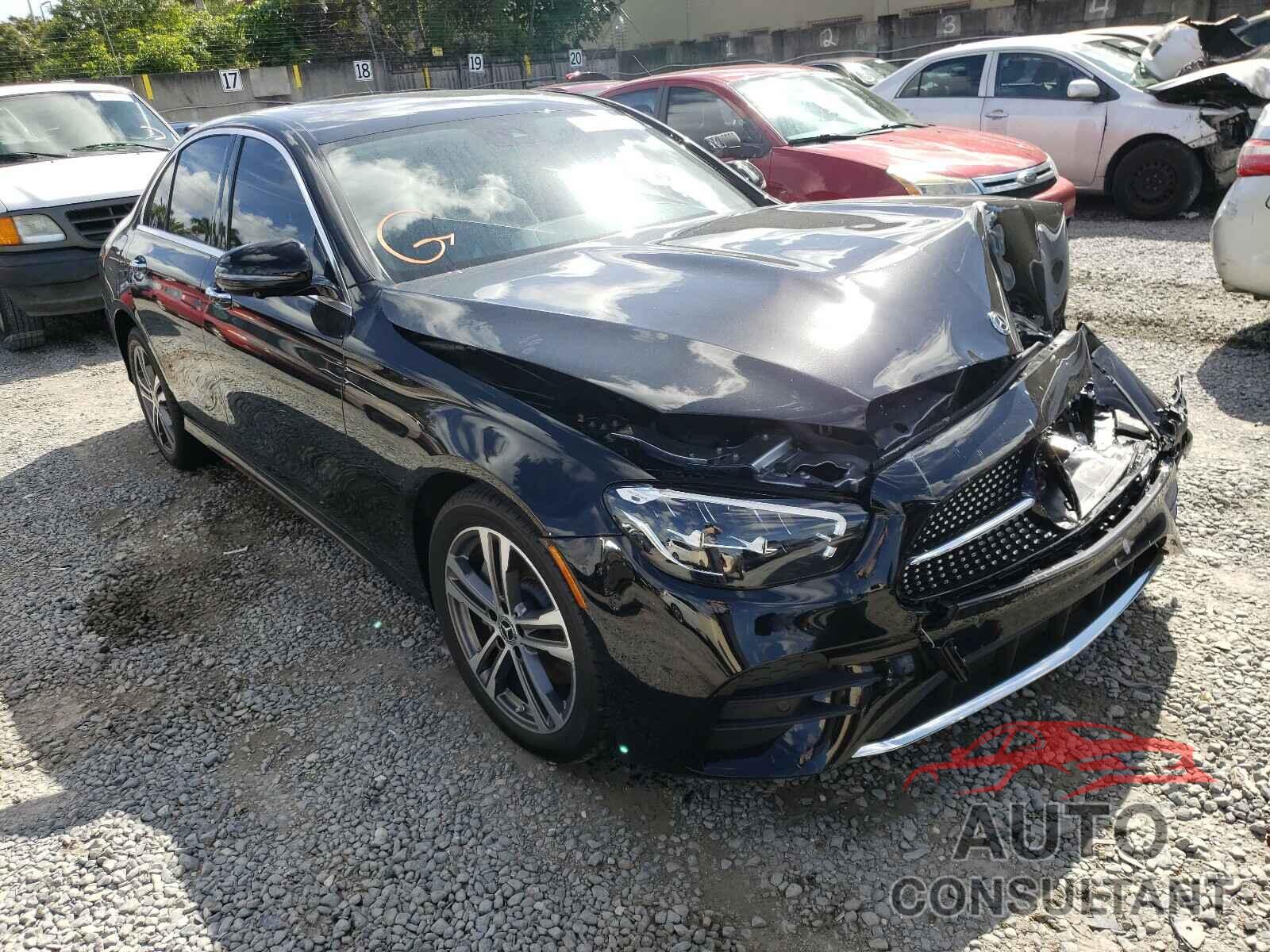 MERCEDES-BENZ E CLASS 2021 - W1KZF8DB6MA897685