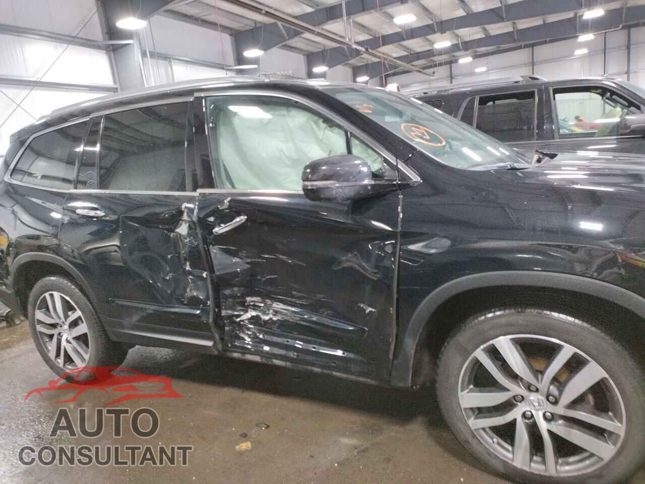 HONDA PILOT 2016 - WP0CD2A8XNS228567