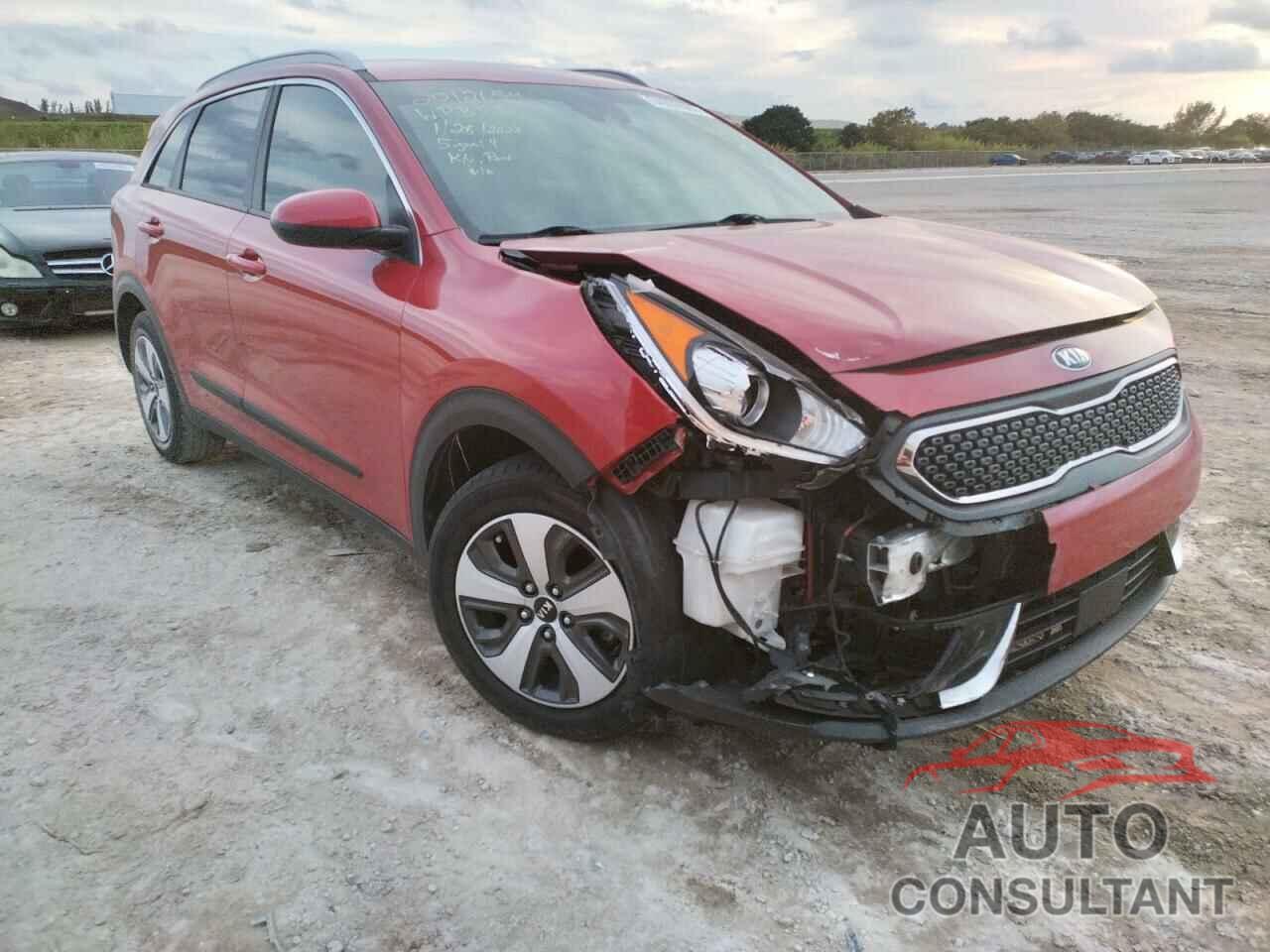 KIA NIRO 2018 - KNDCB3LC8J5108479