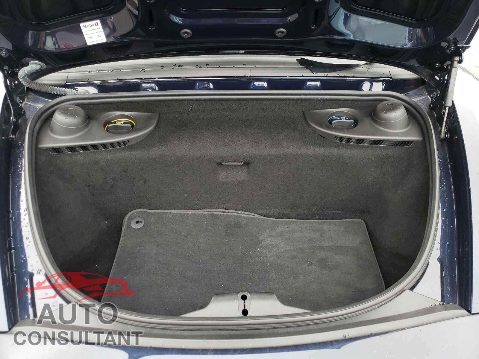 PORSCHE BOXSTER 2018 - WP0CB2A85JS228315