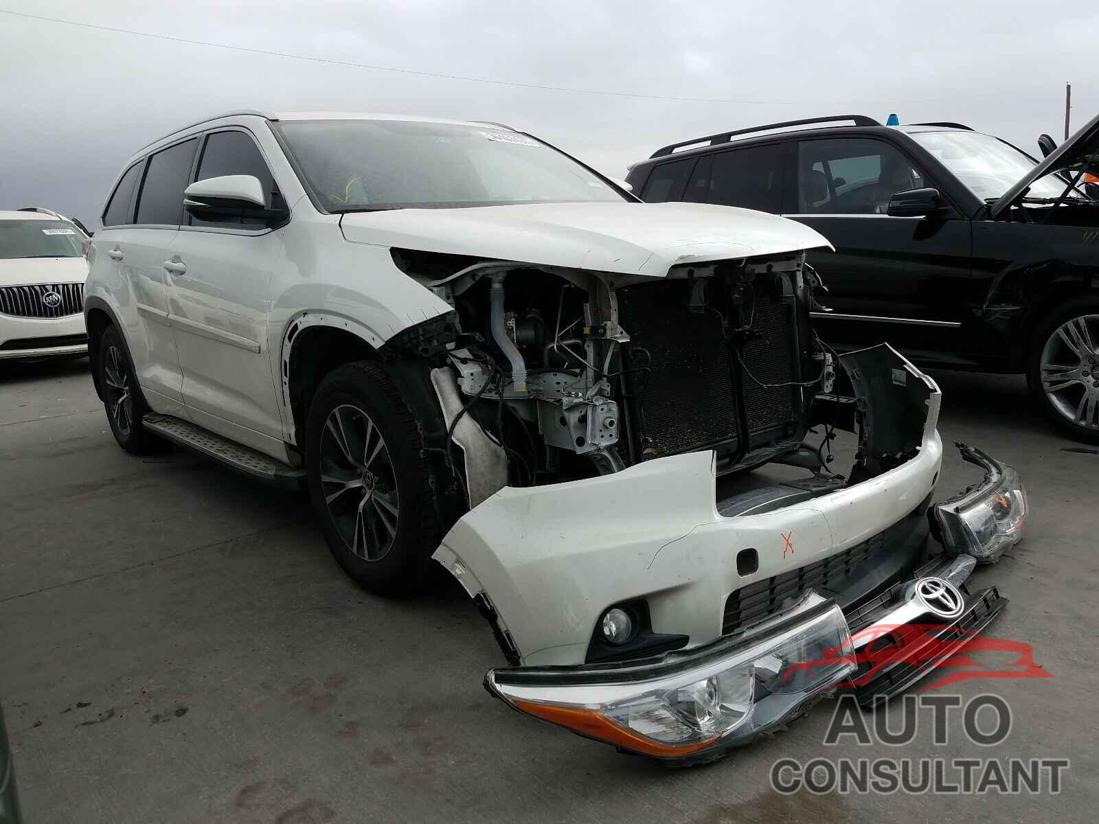 TOYOTA HIGHLANDER 2016 - 5TDJKRFH1GS270328