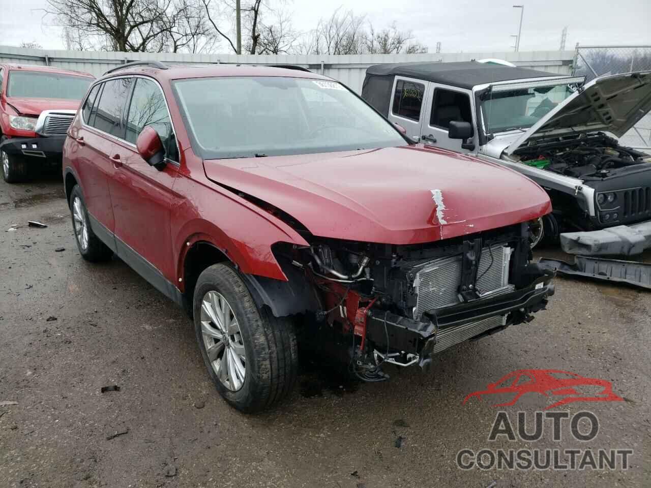 VOLKSWAGEN TIGUAN 2019 - 3VV2B7AX4KM063854