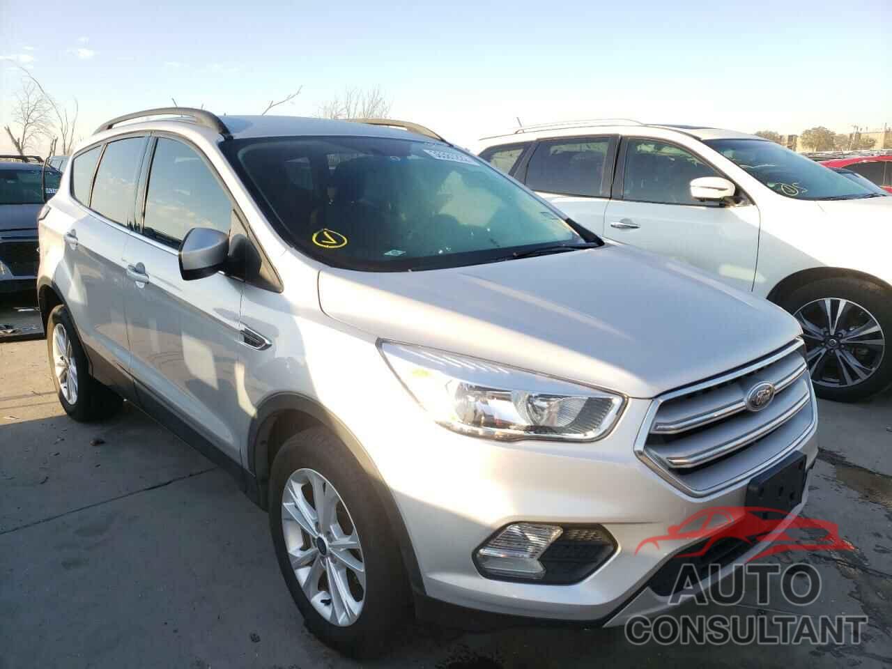 FORD ESCAPE 2018 - 1FMCU0GD2JUD28651
