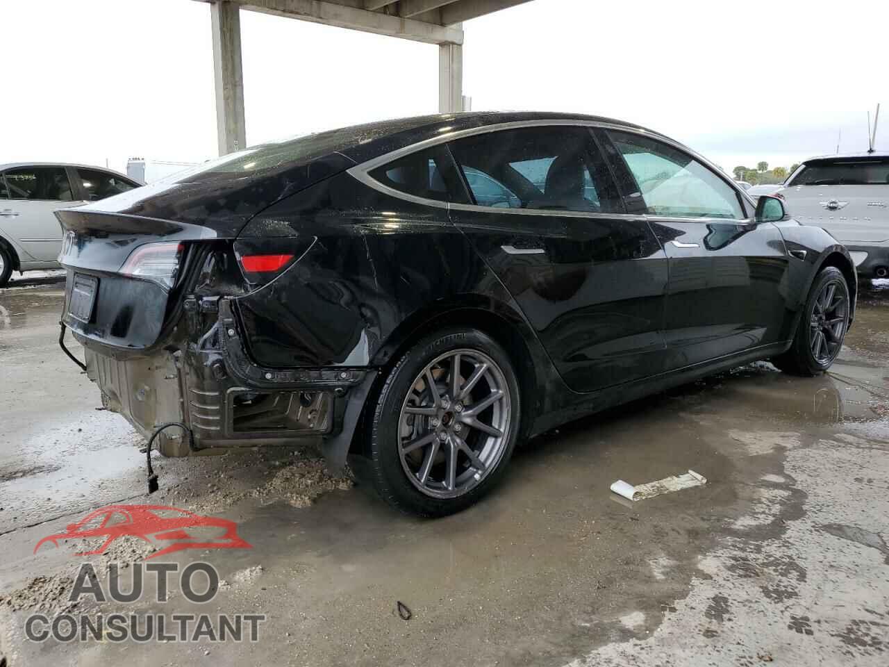 TESLA MODEL 3 2019 - 5YJ3E1EA5KF431475