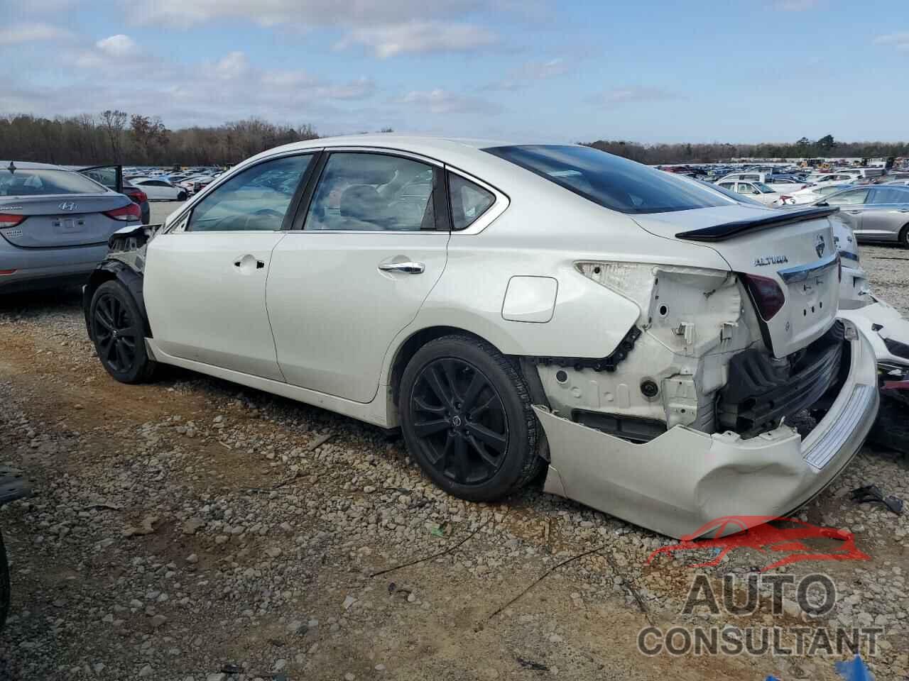 NISSAN ALTIMA 2017 - 1N4AL3AP9HC228524