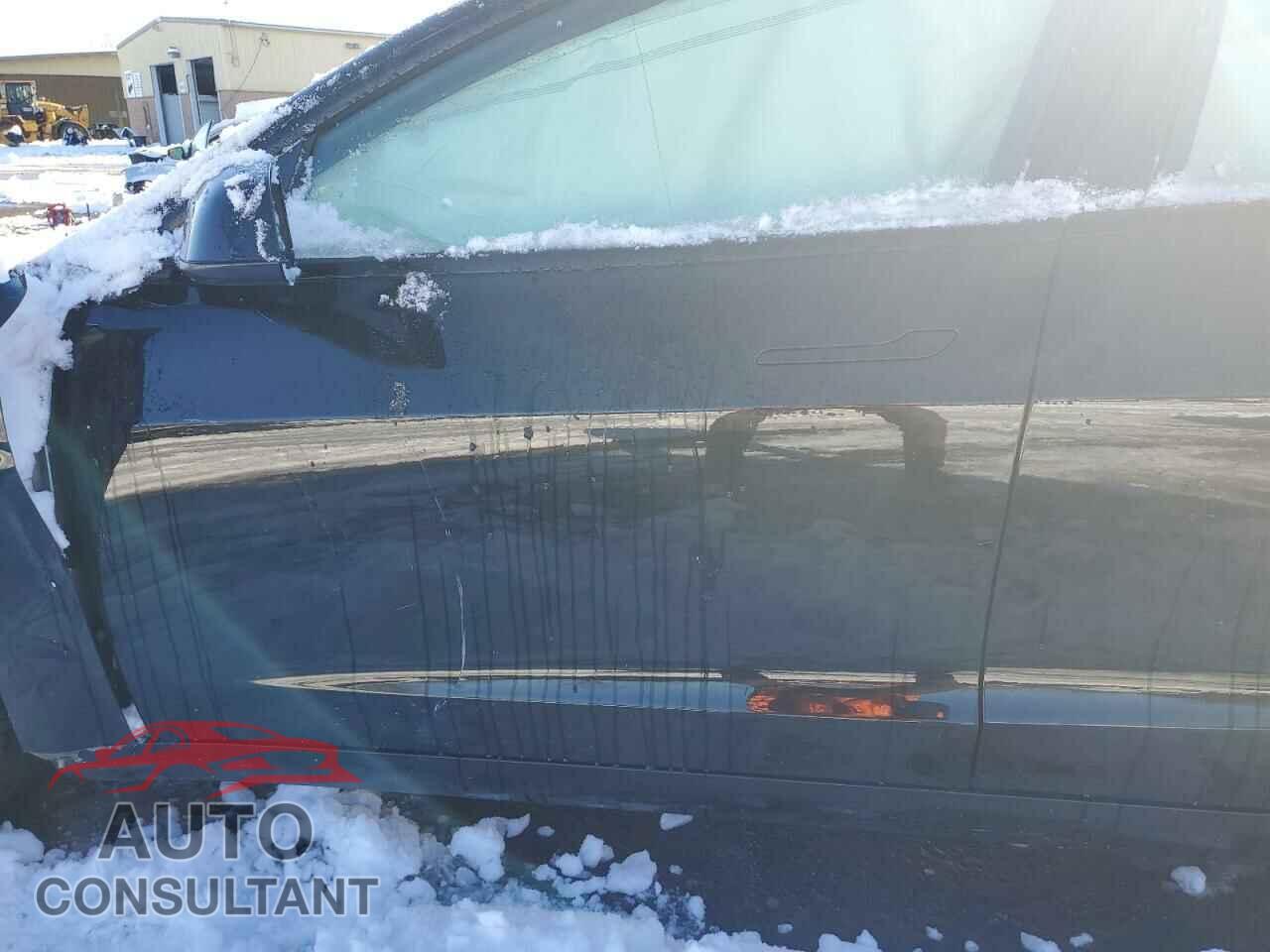 TESLA MODEL 3 2021 - 5YJ3E1EA2MF987634