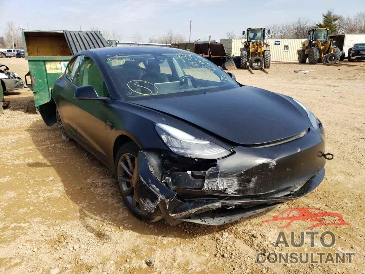 TESLA MODEL 3 2018 - 5YJ3E1EBXJF072504