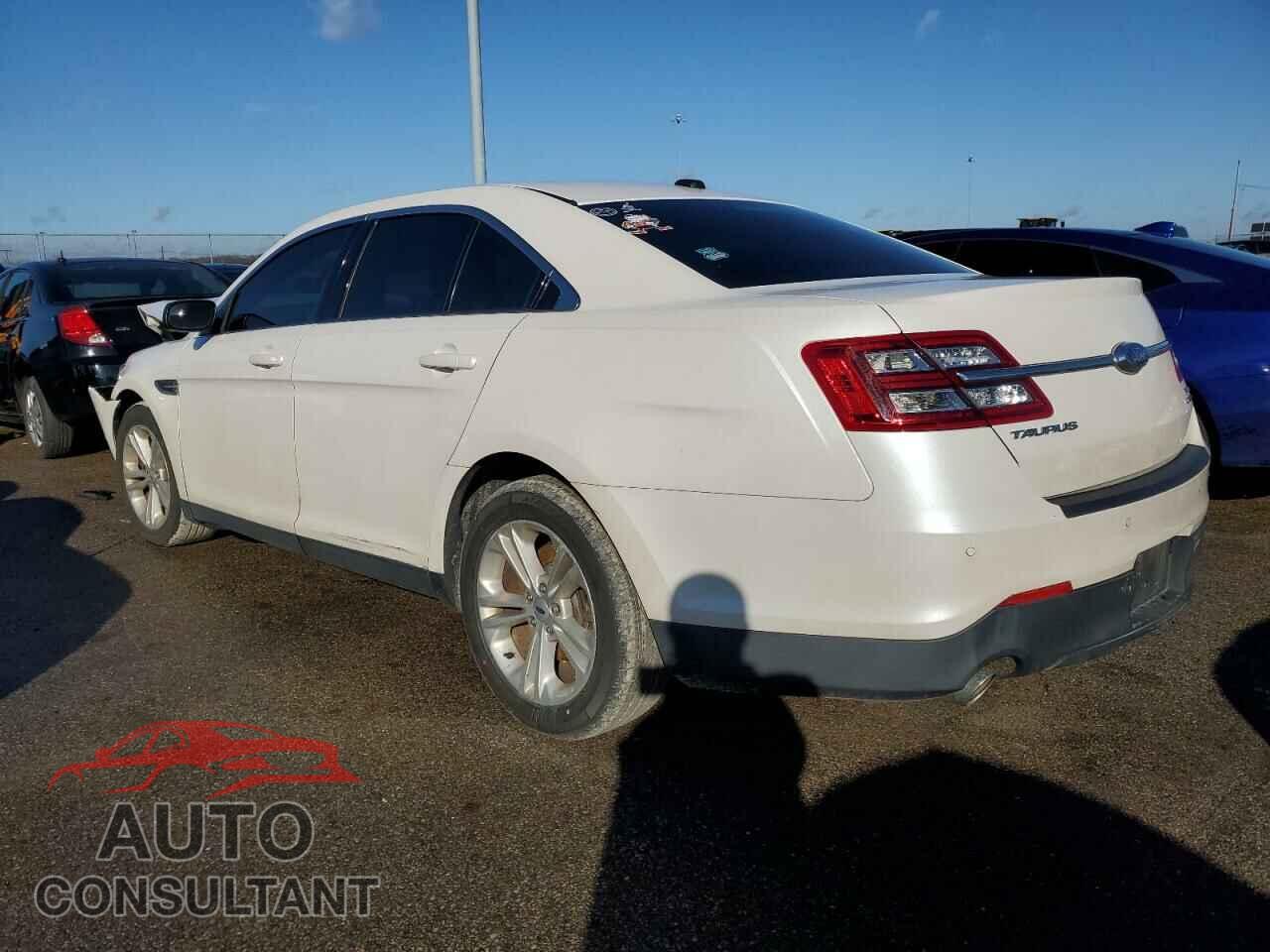 FORD TAURUS 2017 - 1FAHP2E85HG116733