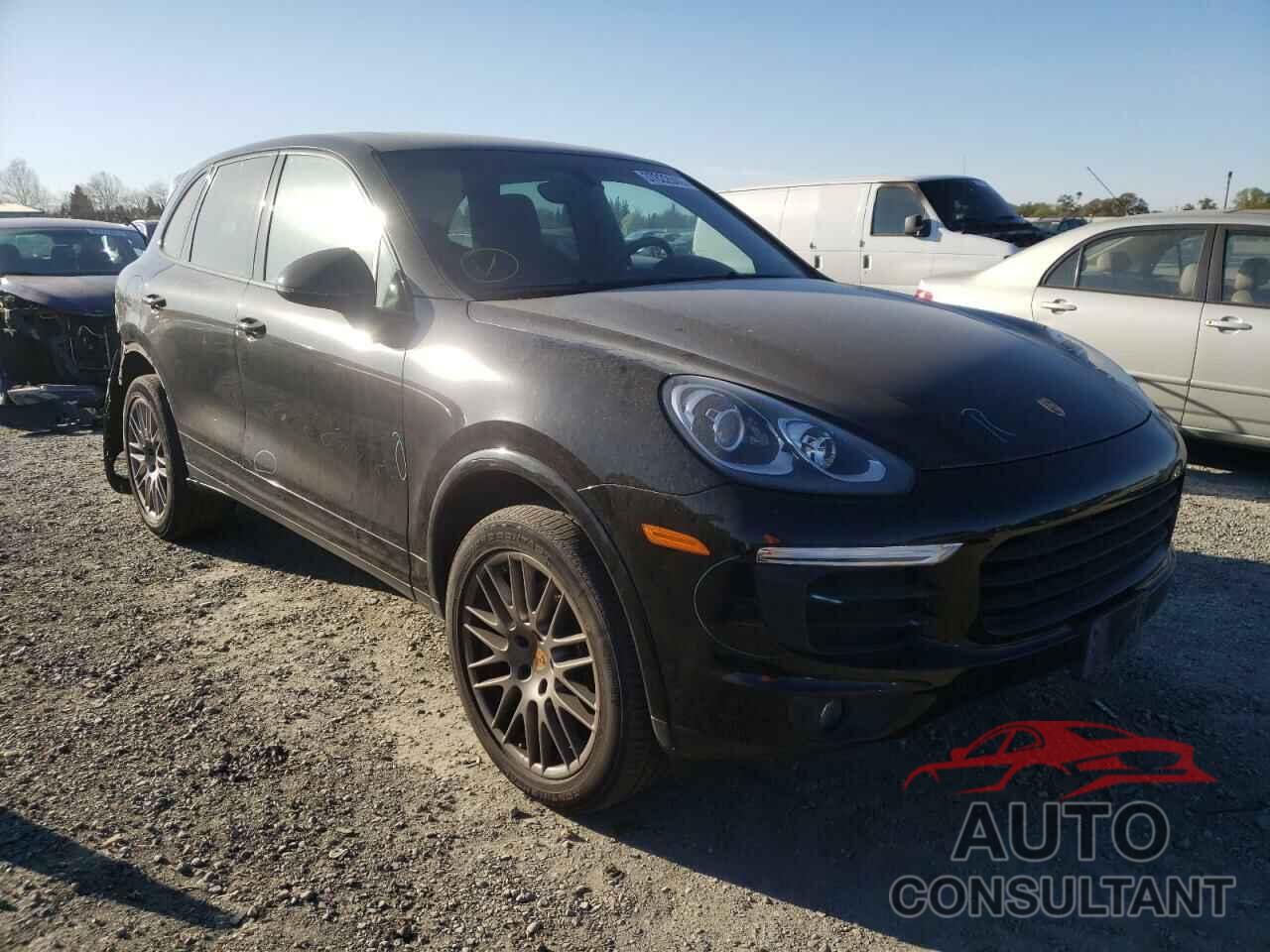 PORSCHE CAYENNE 2017 - WP1AA2A29HKA83150