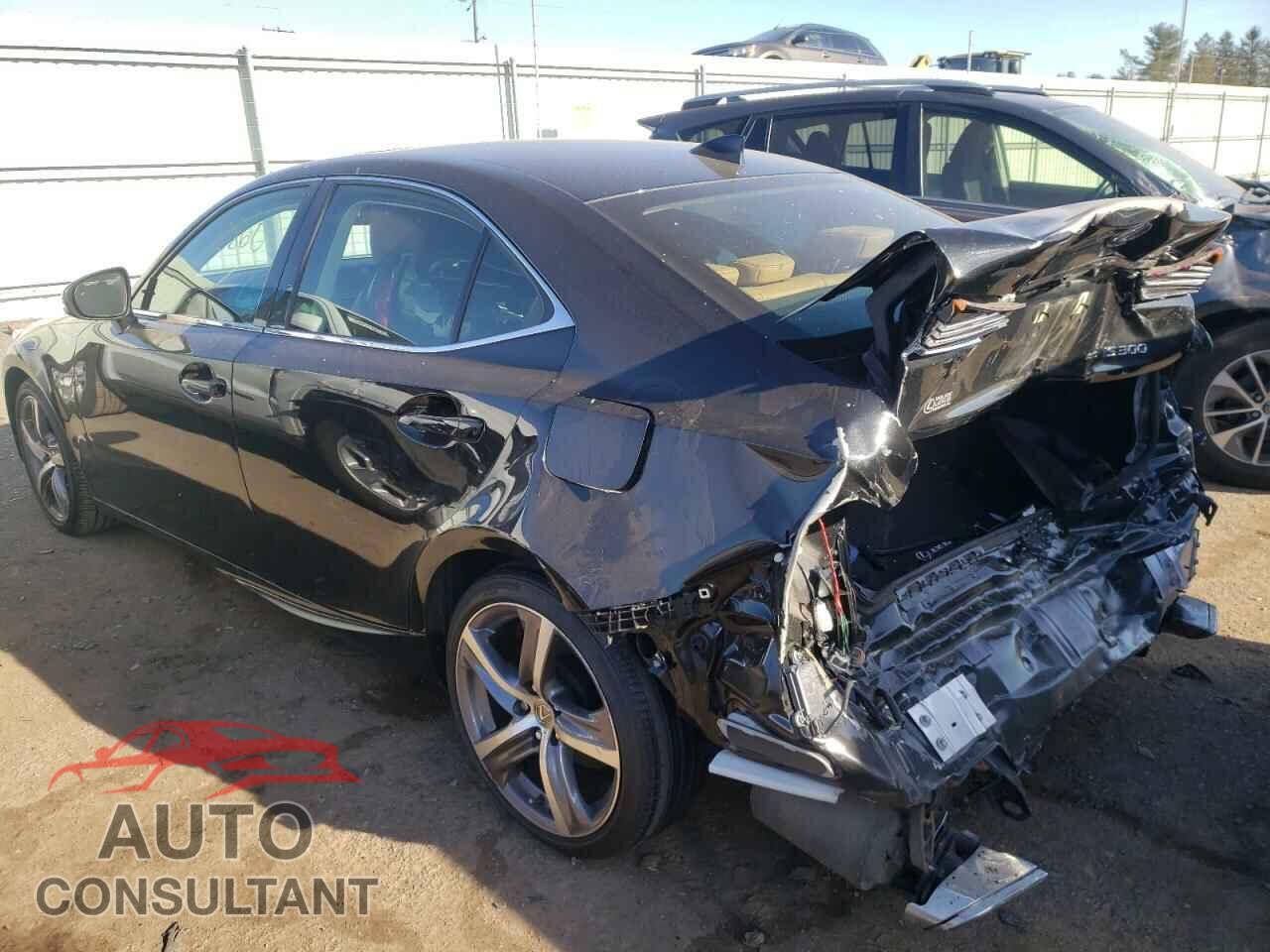 LEXUS IS 2018 - JTHC81D28J5028218