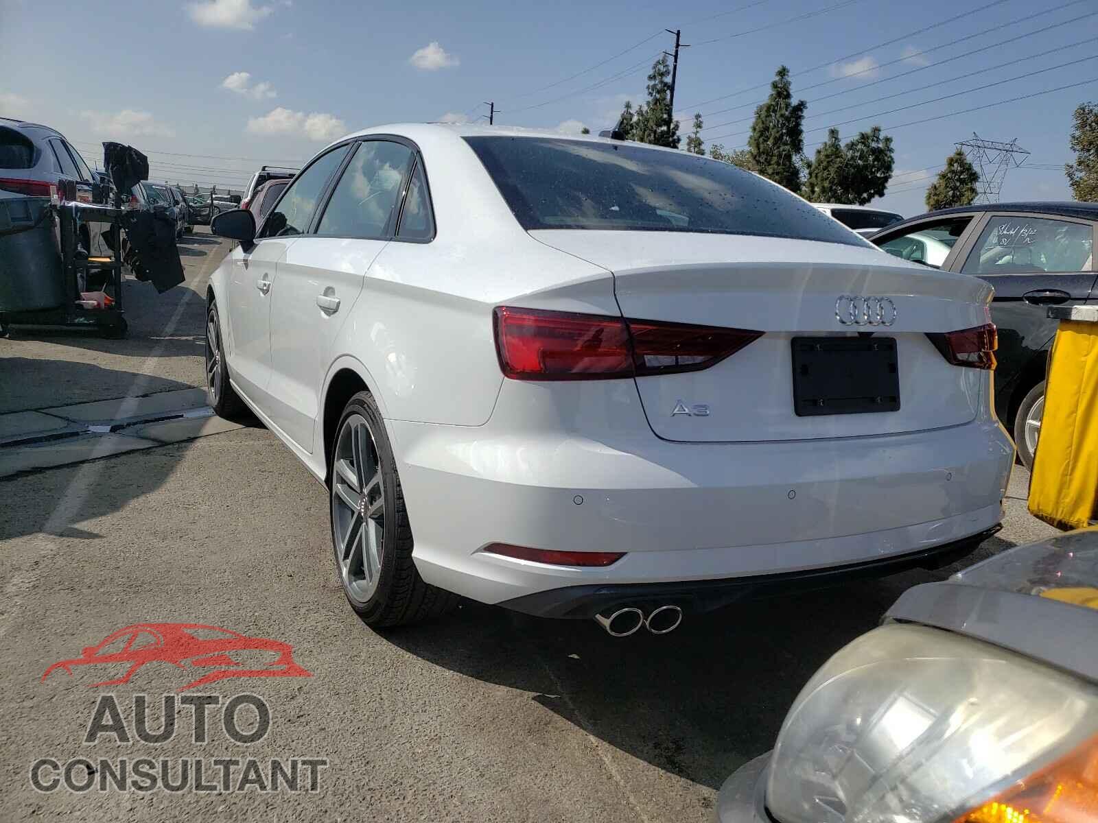 AUDI A3 2020 - WAUCUGFF7LA105393