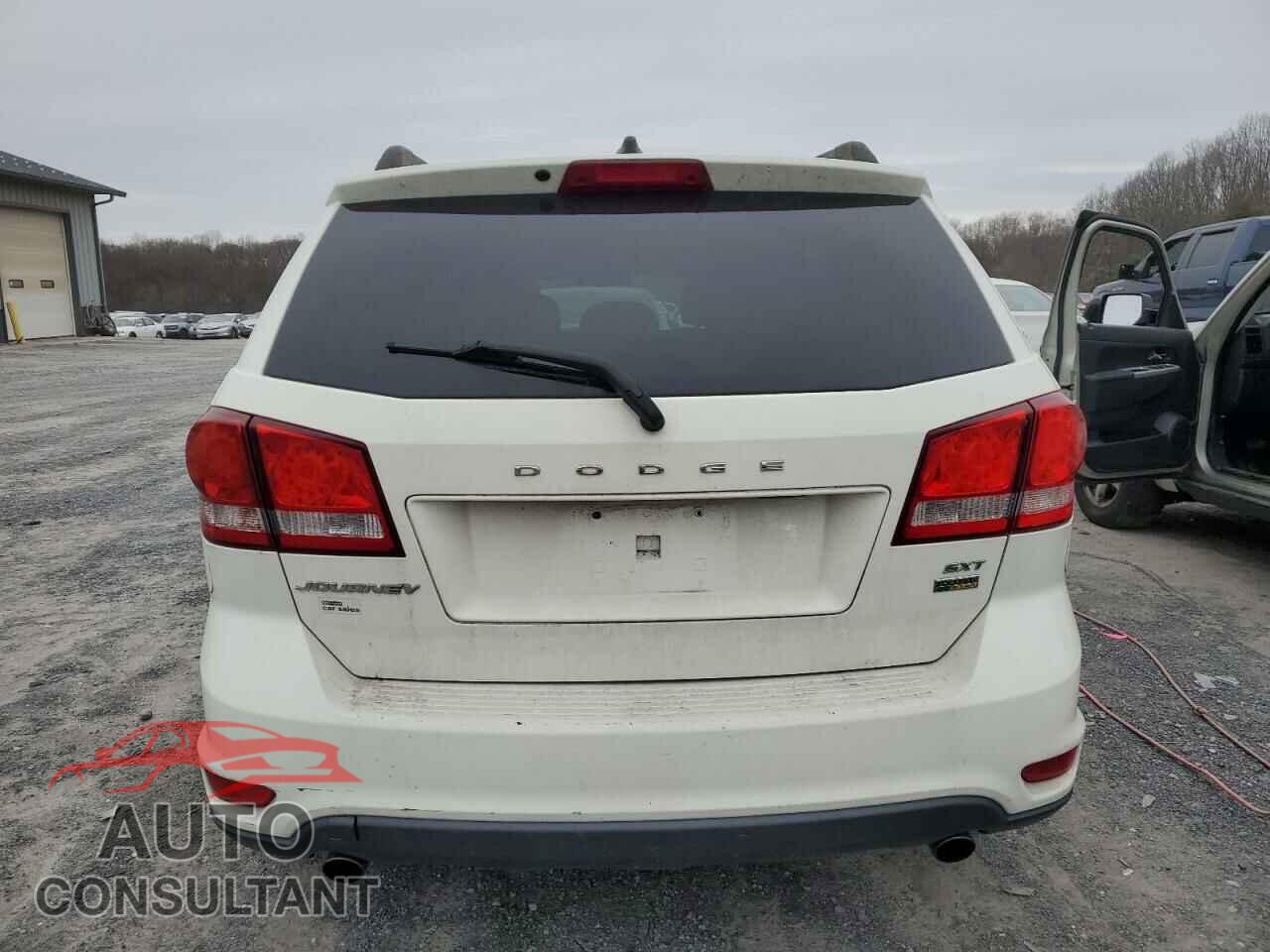 DODGE JOURNEY 2015 - 3C4PDCBG3FT742760