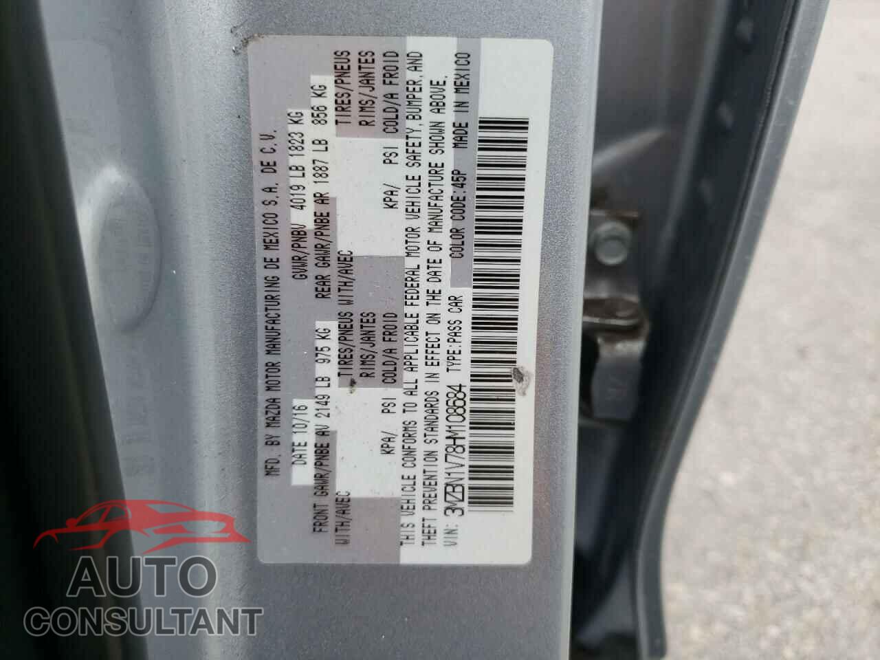 MAZDA 3 2017 - 3MZBN1V78HM108684