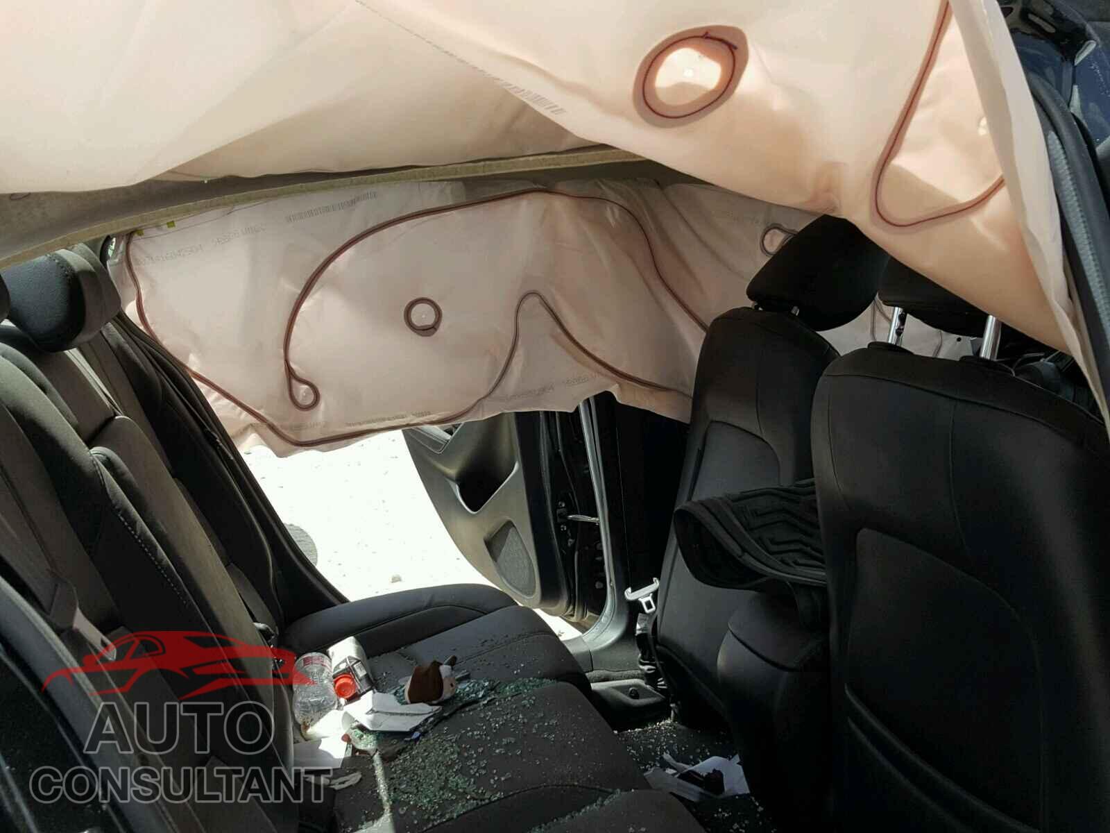 MAZDA 3 2017 - 3MZBN1V74HM114854