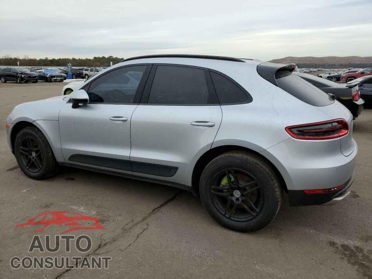 PORSCHE MACAN 2017 - WP1AA2A57HLB04355