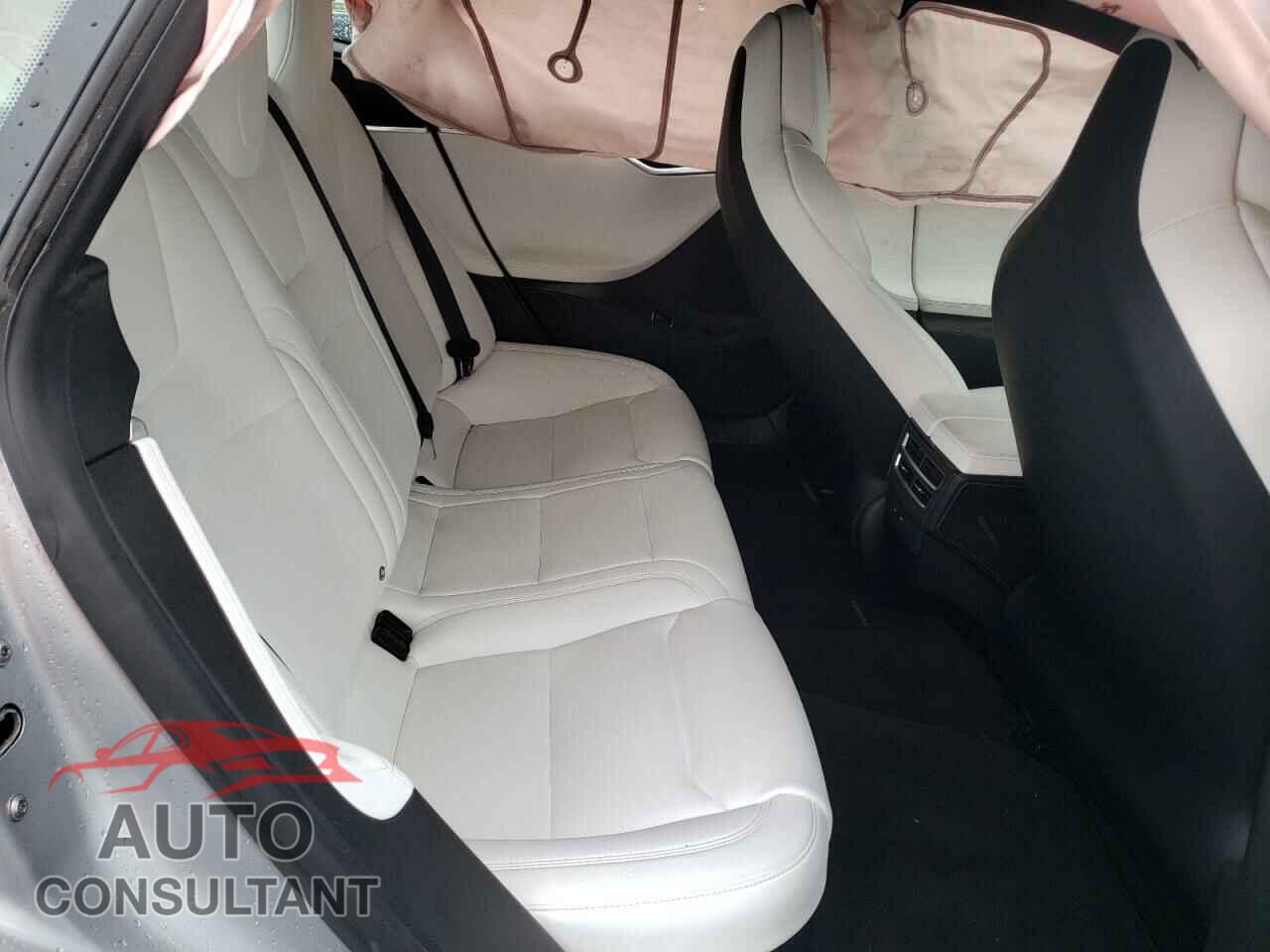 TESLA MODEL S 2017 - 5YJSA1E28HF224510